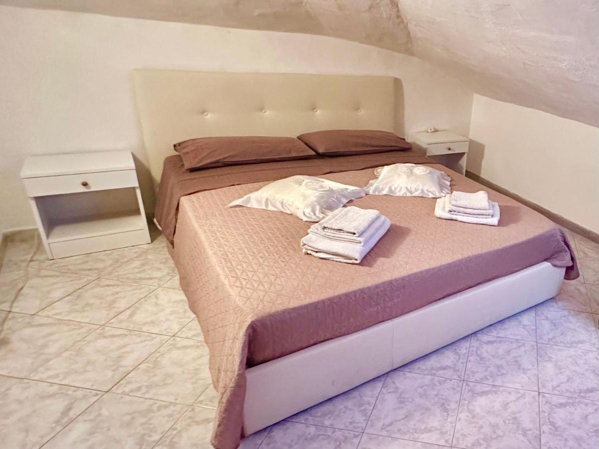 The Quiet Mansard Appartement Olbia Buitenkant foto